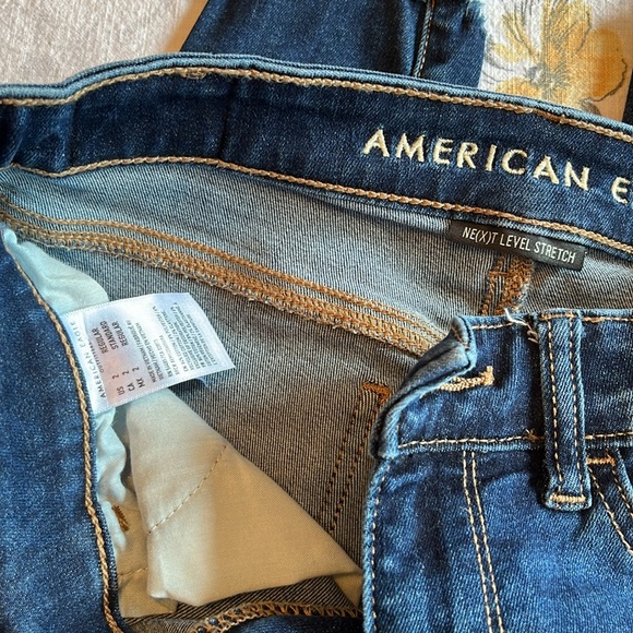 American Eagle Next Level Stretch Jegging Size 2 Regular - Picture 2 of 5